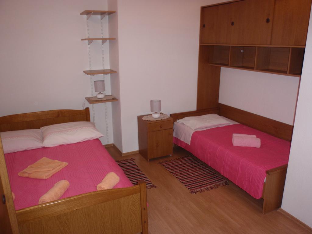 Apartment Tomislav *